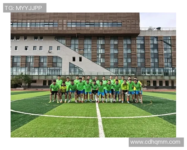 球星休假期间的足球生活趣闻与幕后故事大揭秘